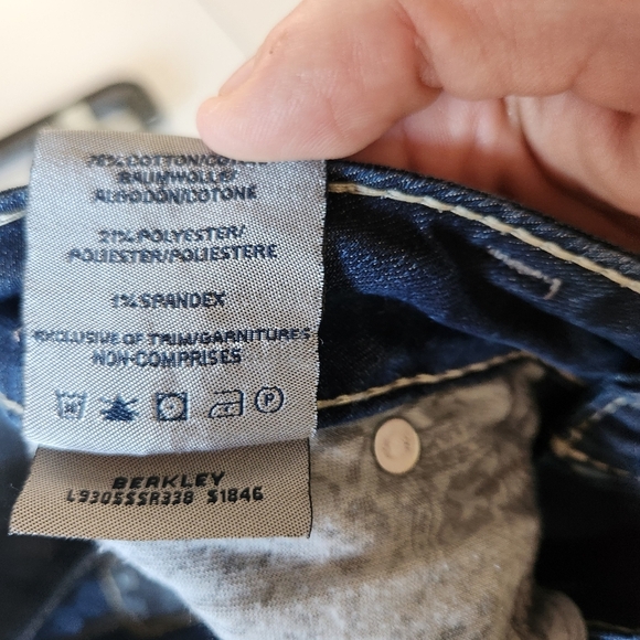 Silver Jeans Berkley Low Rise Dark Wash Stretch Jeans Womens Size 28 Long Tall - Picture 11 of 12